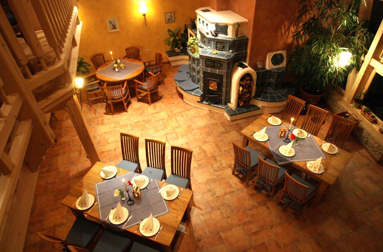 Landhotel "Lichte Aue" Lichtenau Stutzengrun Экстерьер фото